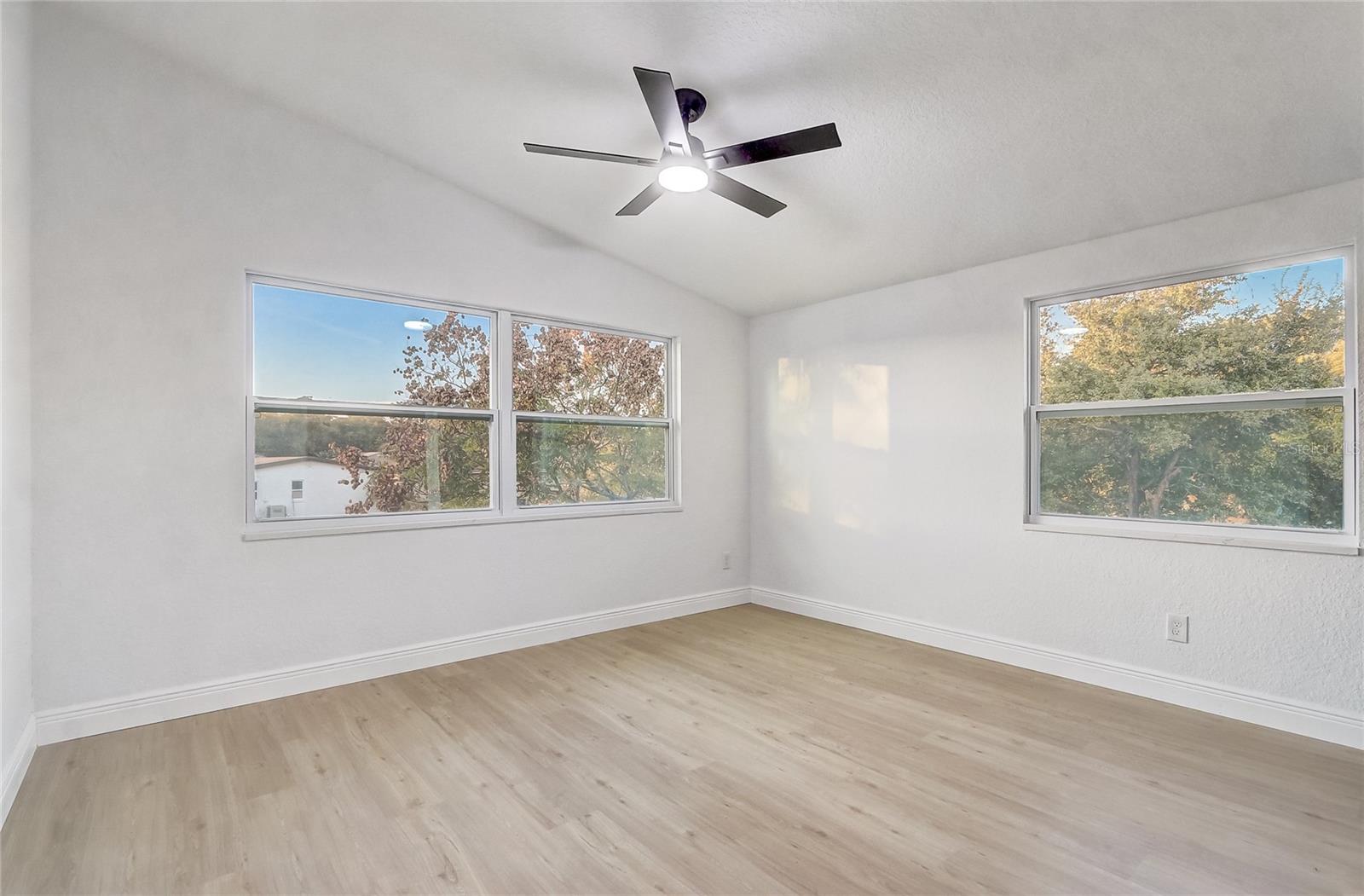 ISLE CATALINA - Residential