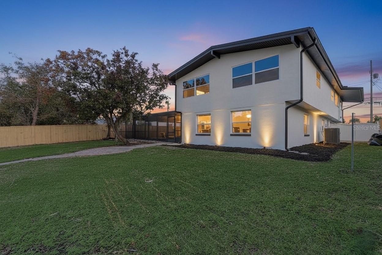 ISLE CATALINA - Residential