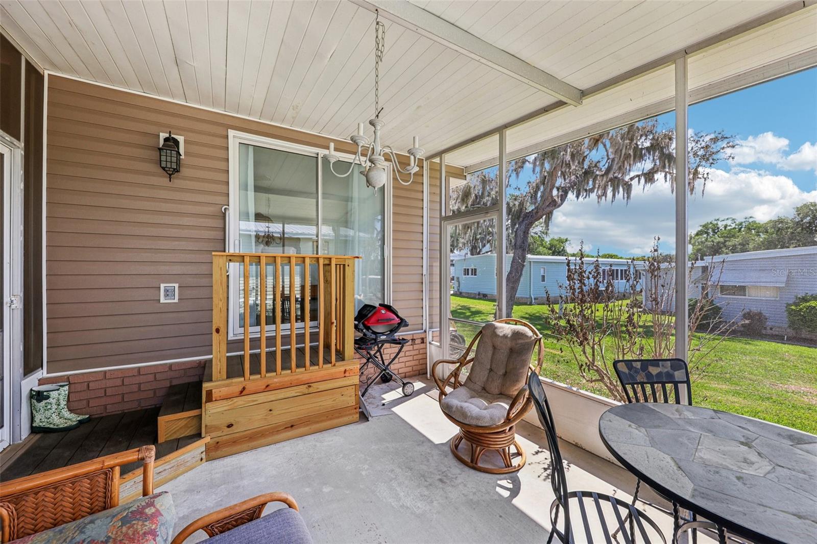 HAWTHORNE AT LEESBURG A COOP - Residential