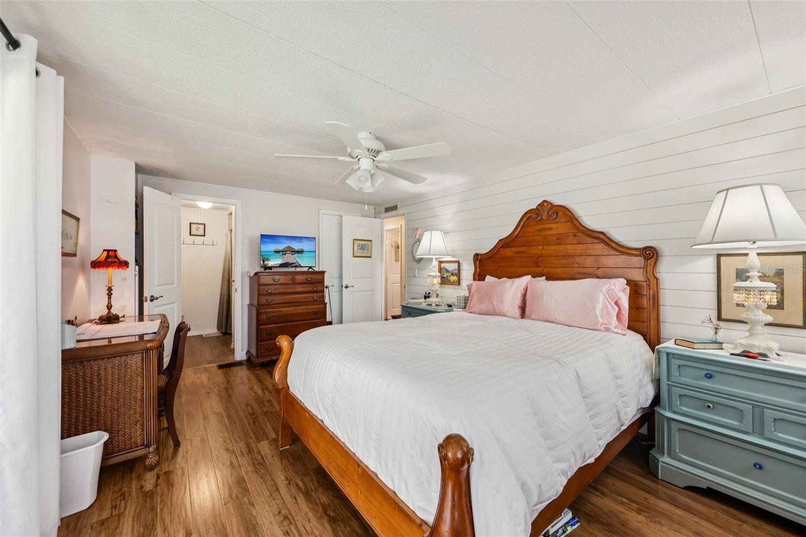 HAWTHORNE AT LEESBURG A COOP - Residential