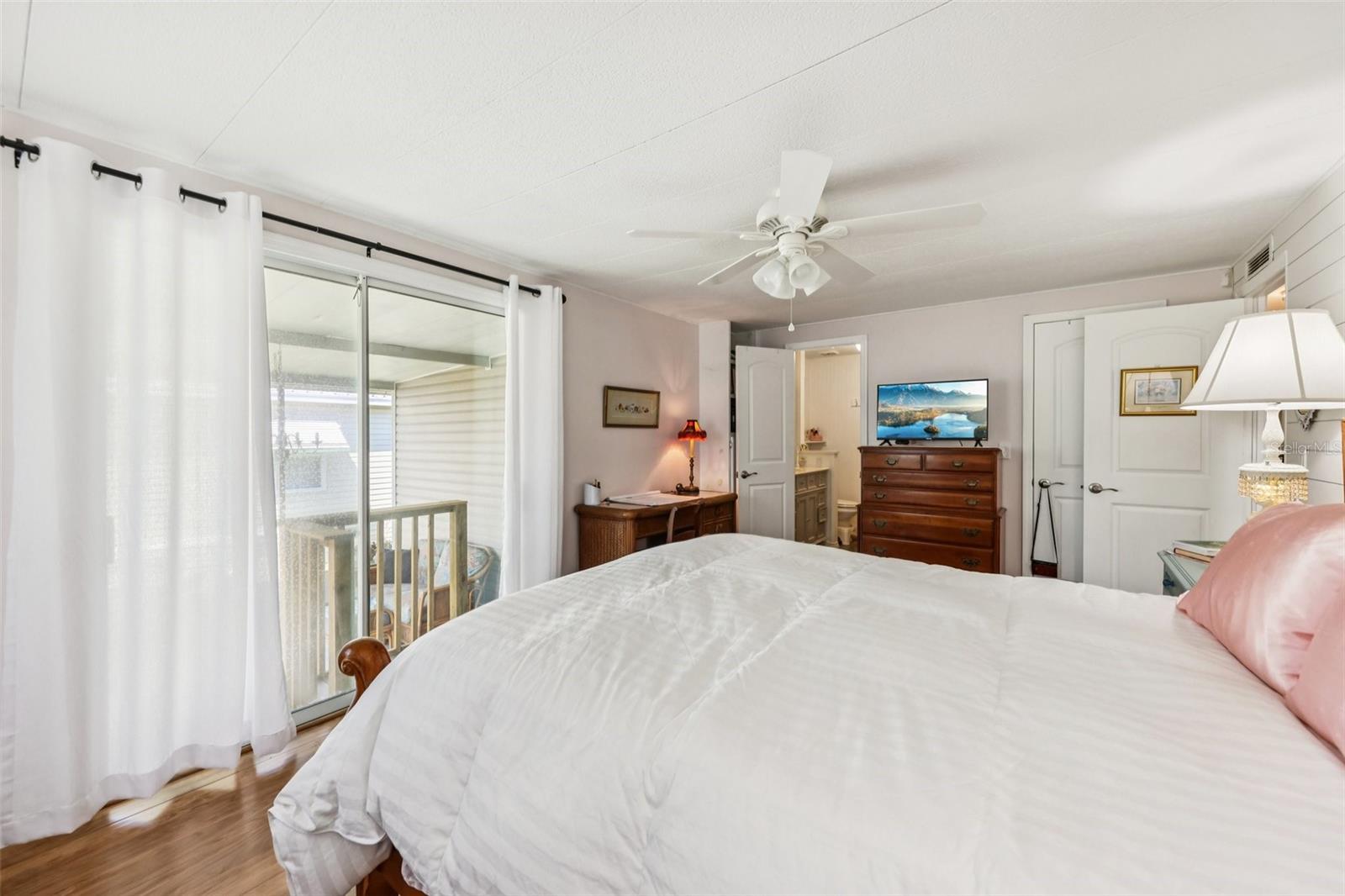 HAWTHORNE AT LEESBURG A COOP - Residential