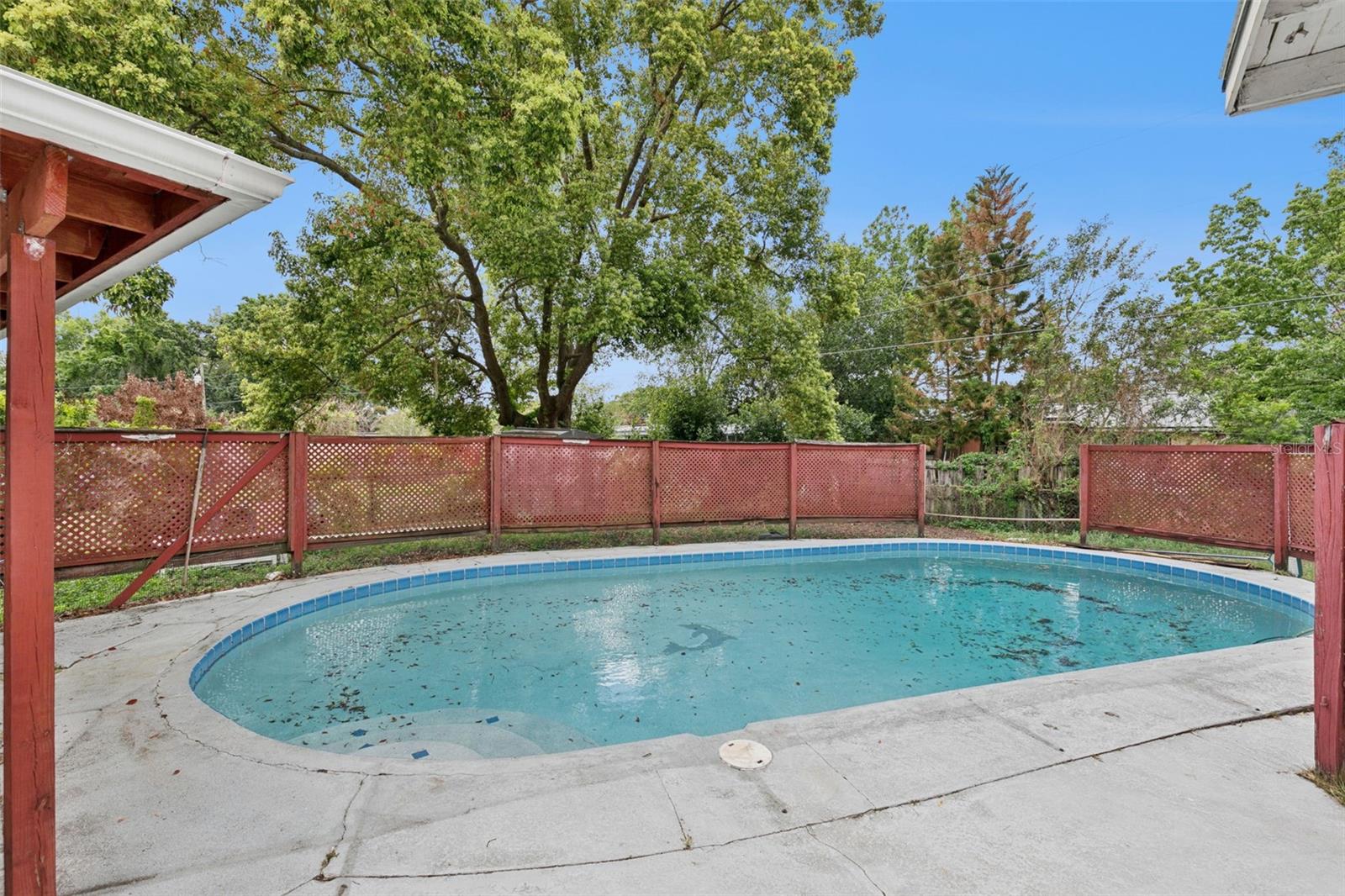 KINGSWOOD MANOR 1ST ADD - Residential