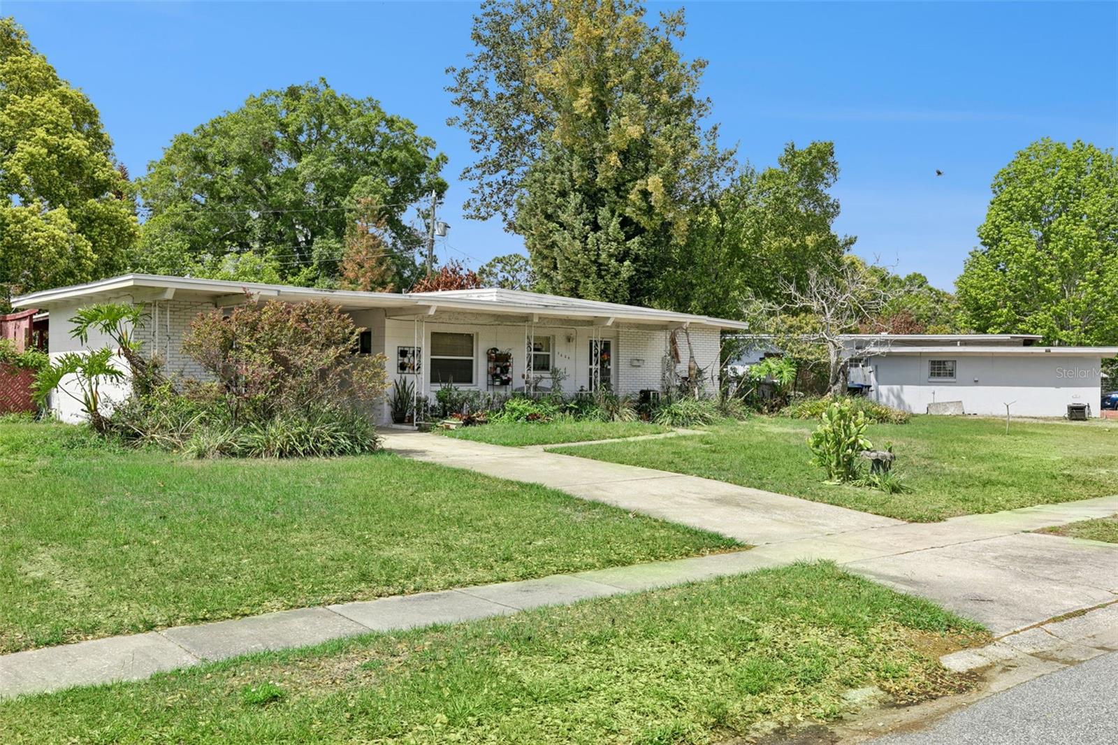 KINGSWOOD MANOR 1ST ADD - Residential