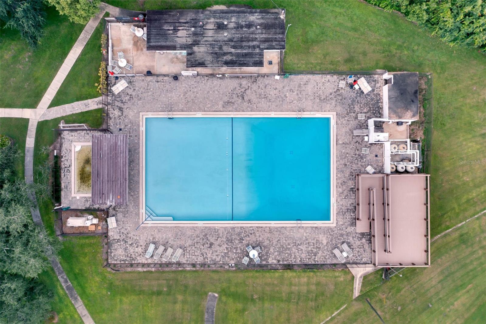 KINGSWOOD MANOR 1ST ADD - Residential