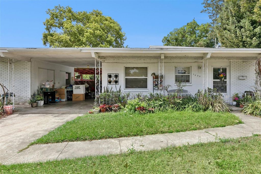 Photo of 1624 Baltimore Drive, Orlando, FL 32810 (MLS # O6396462)