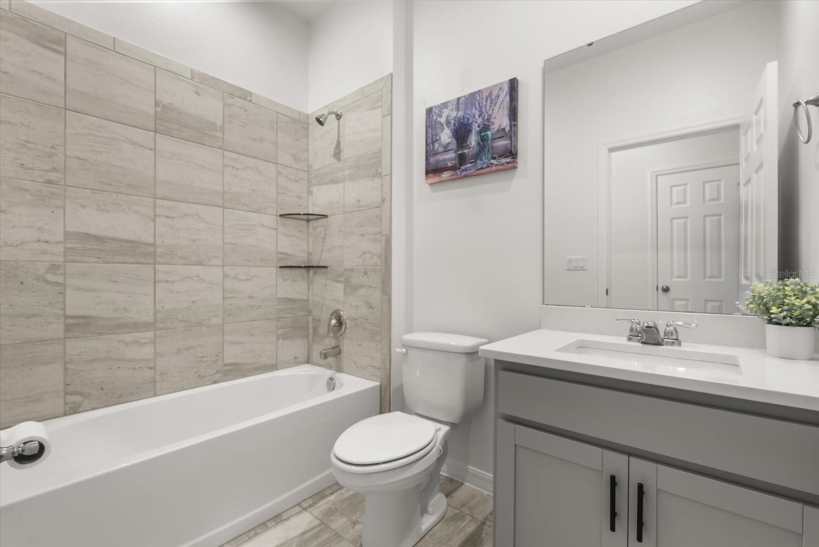 STARWOOD PH N-14 - Residential