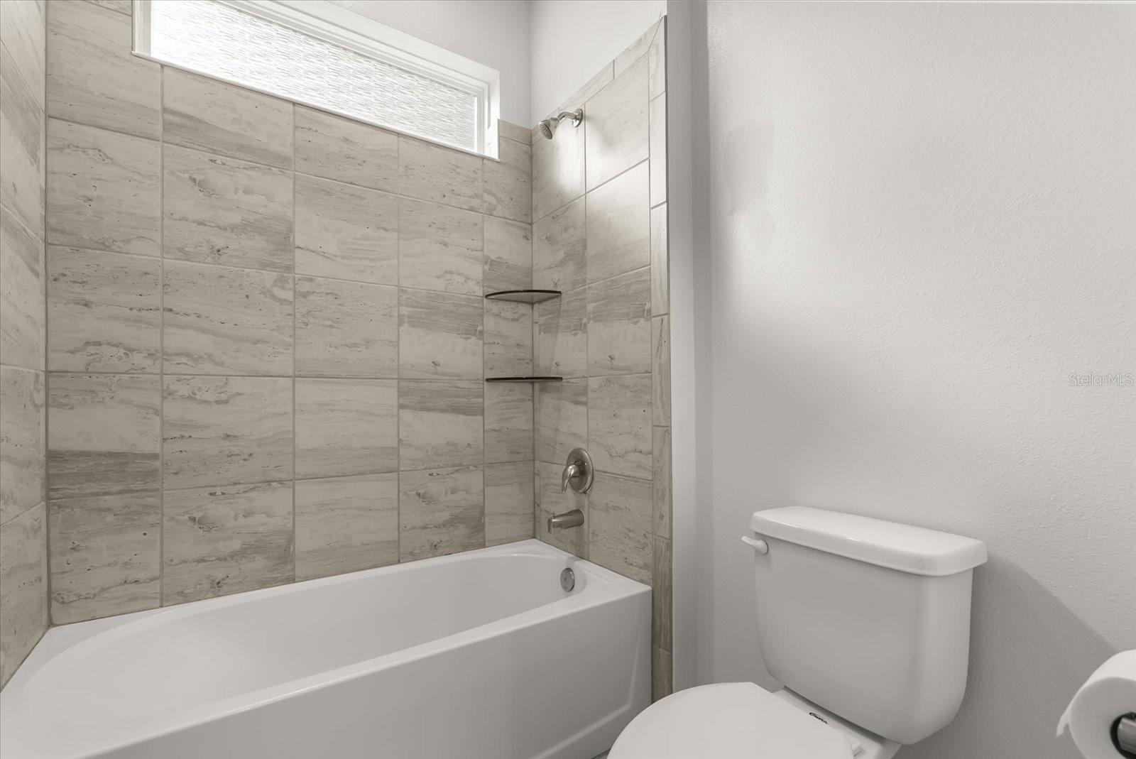 STARWOOD PH N-14 - Residential