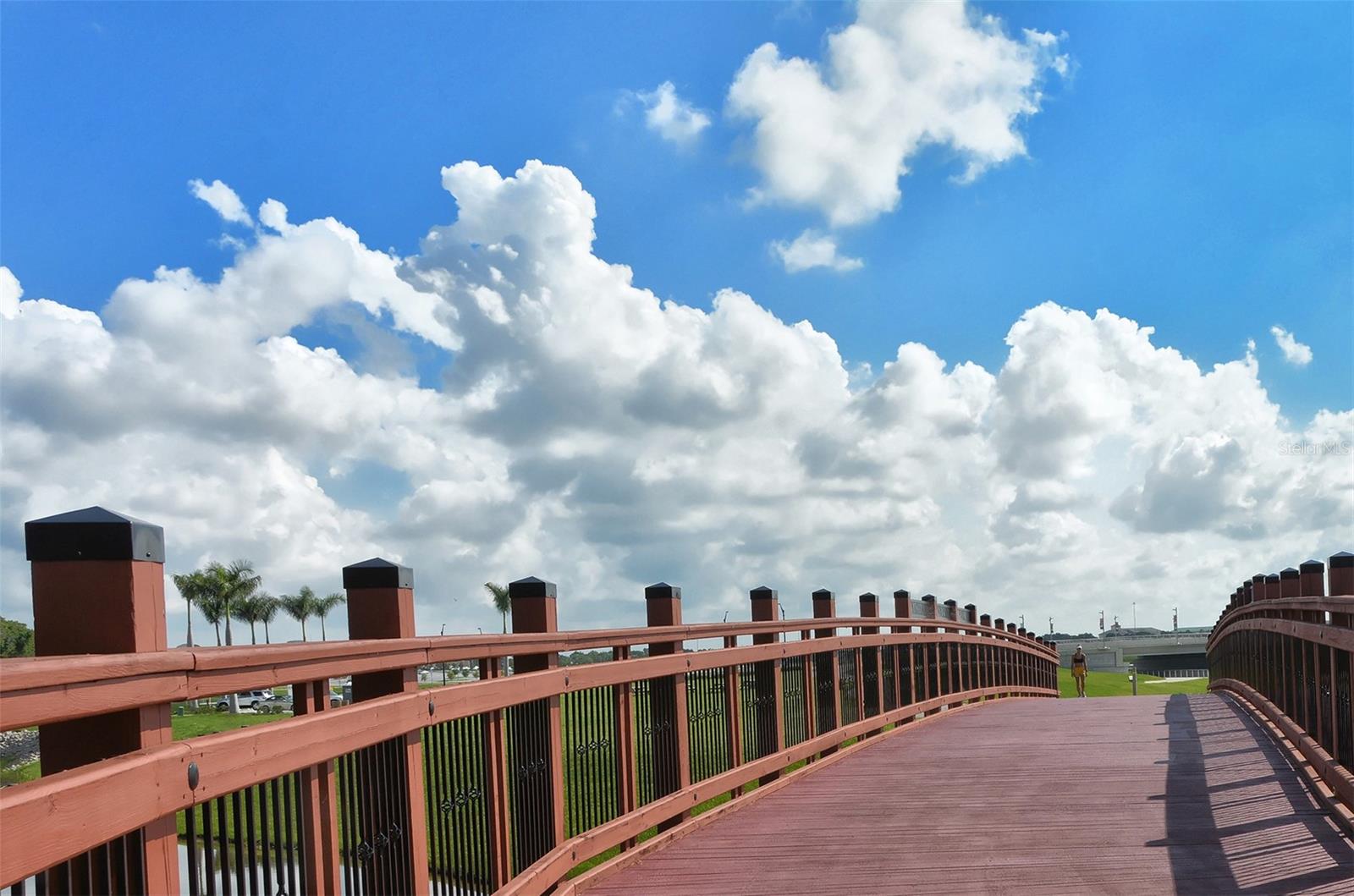 WILLOW LINKS - Residential