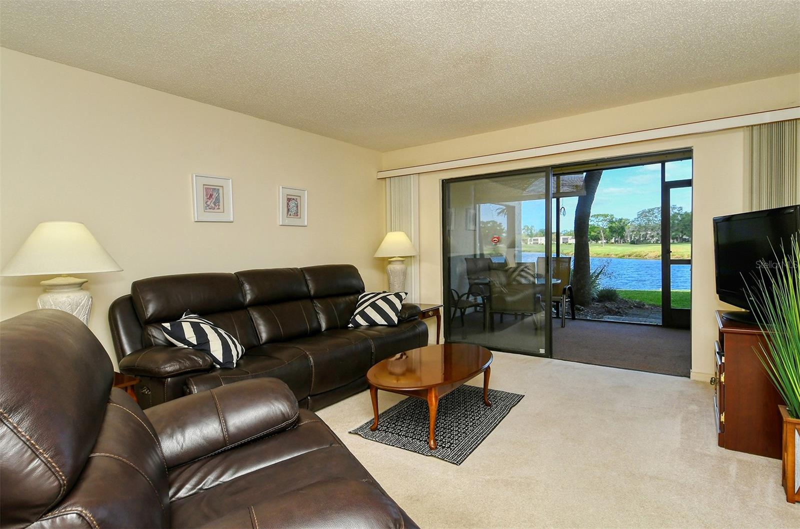 WILLOW LINKS - Residential