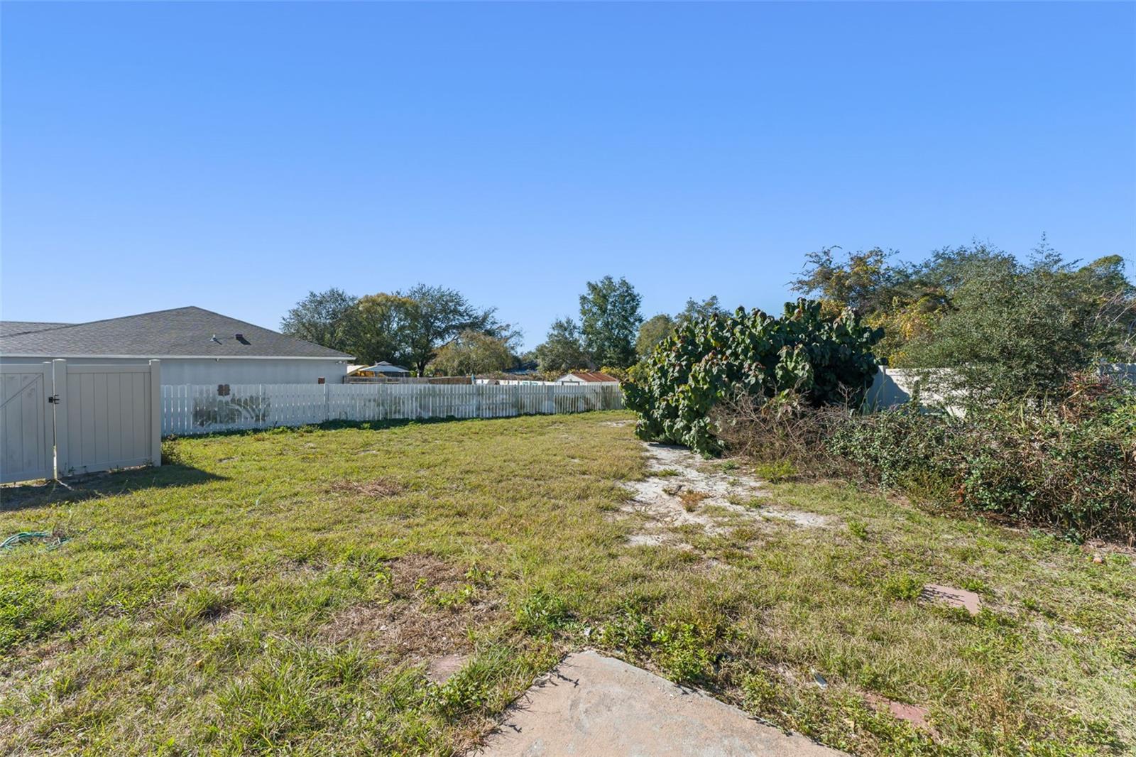 DELTONA LAKES UNIT 53 - Residential