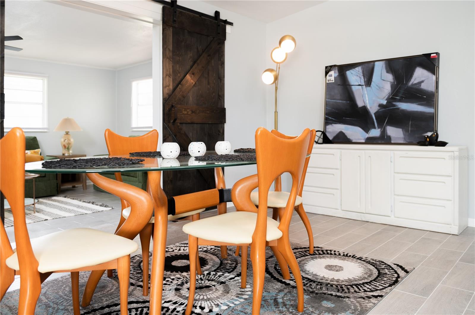 2916 MAPLEWOOD AVENUE