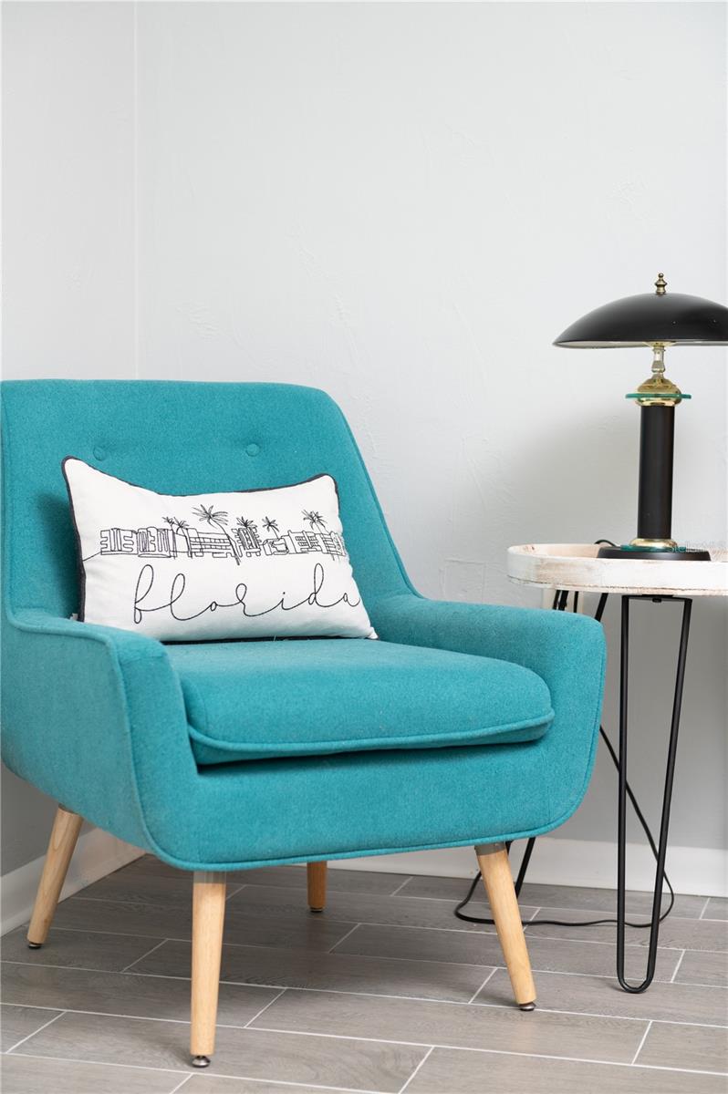 2916 MAPLEWOOD AVENUE