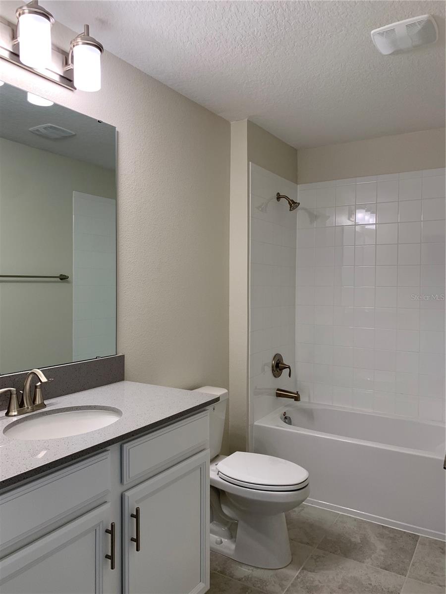 STOREY PK-PH 5 - Residential Lease