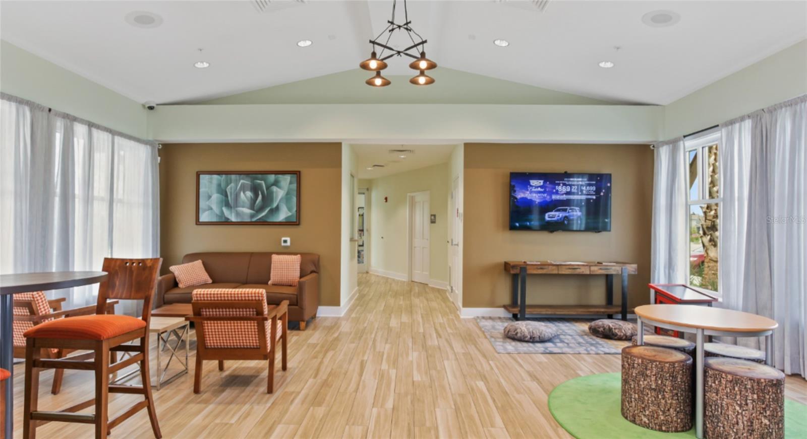 STOREY PK-PH 5 - Residential Lease