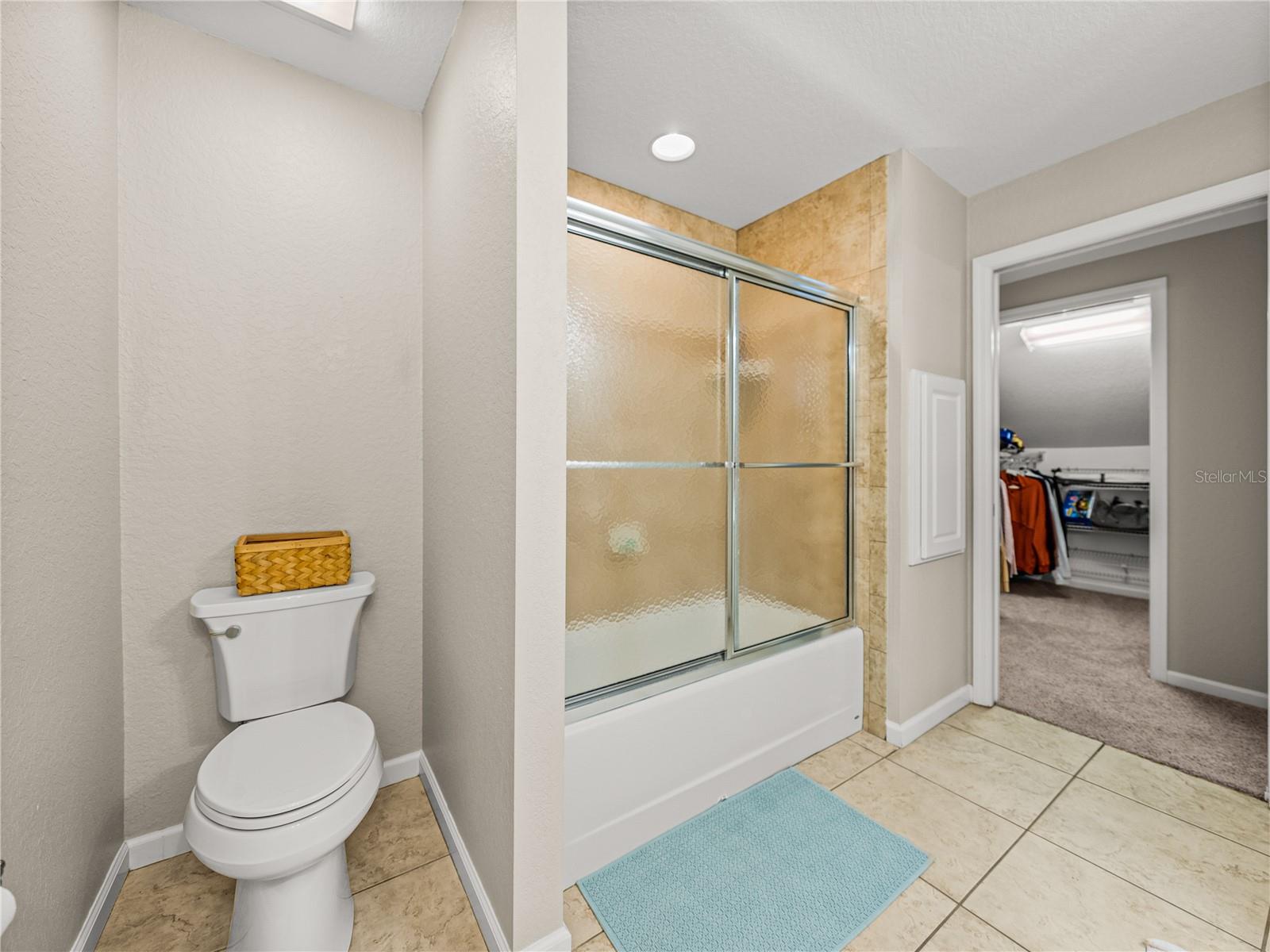 CLASSIC VIEW FARMS - Residential