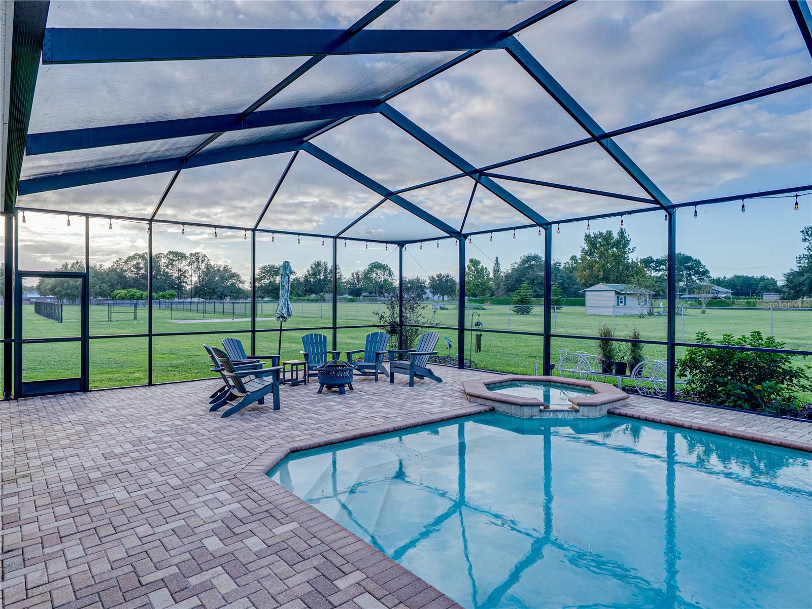 CLASSIC VIEW FARMS - Residential