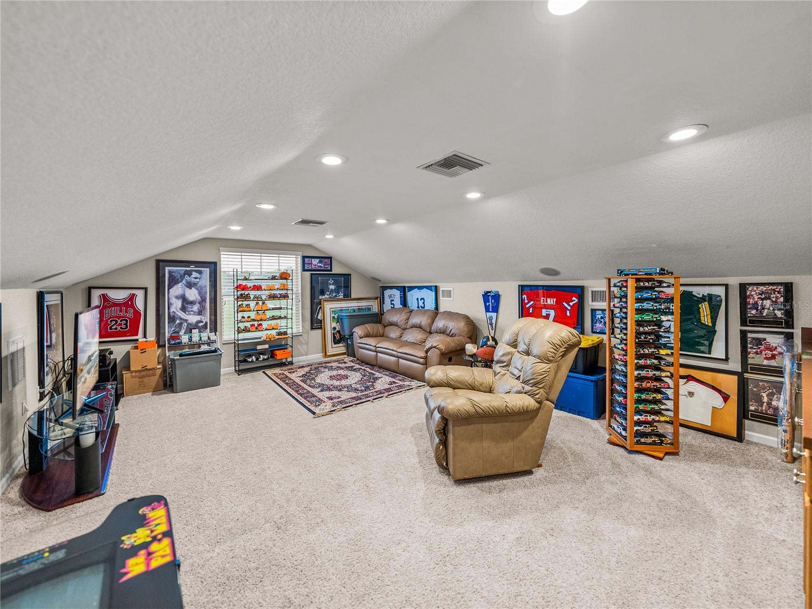 CLASSIC VIEW FARMS - Residential