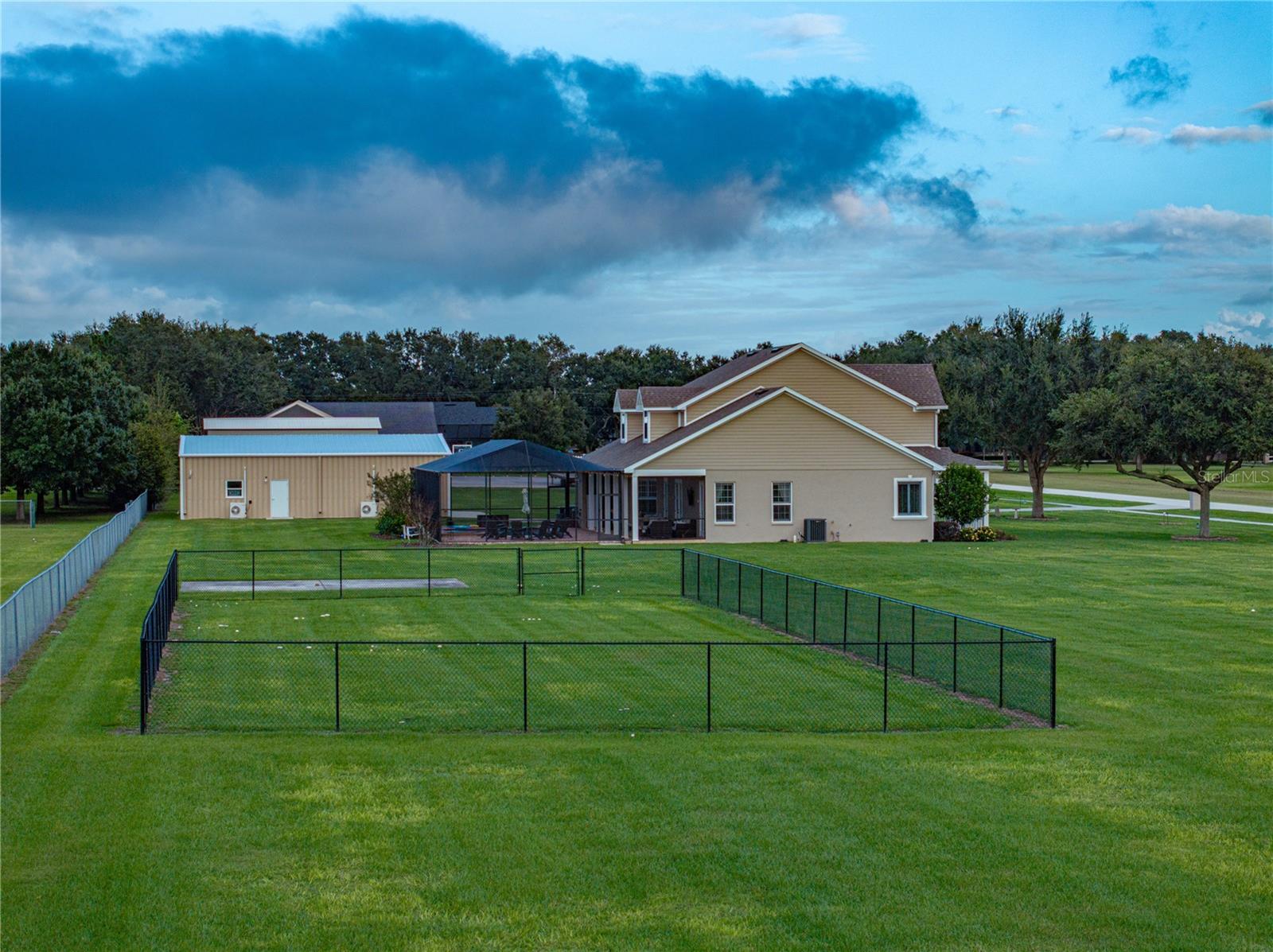 CLASSIC VIEW FARMS - Residential