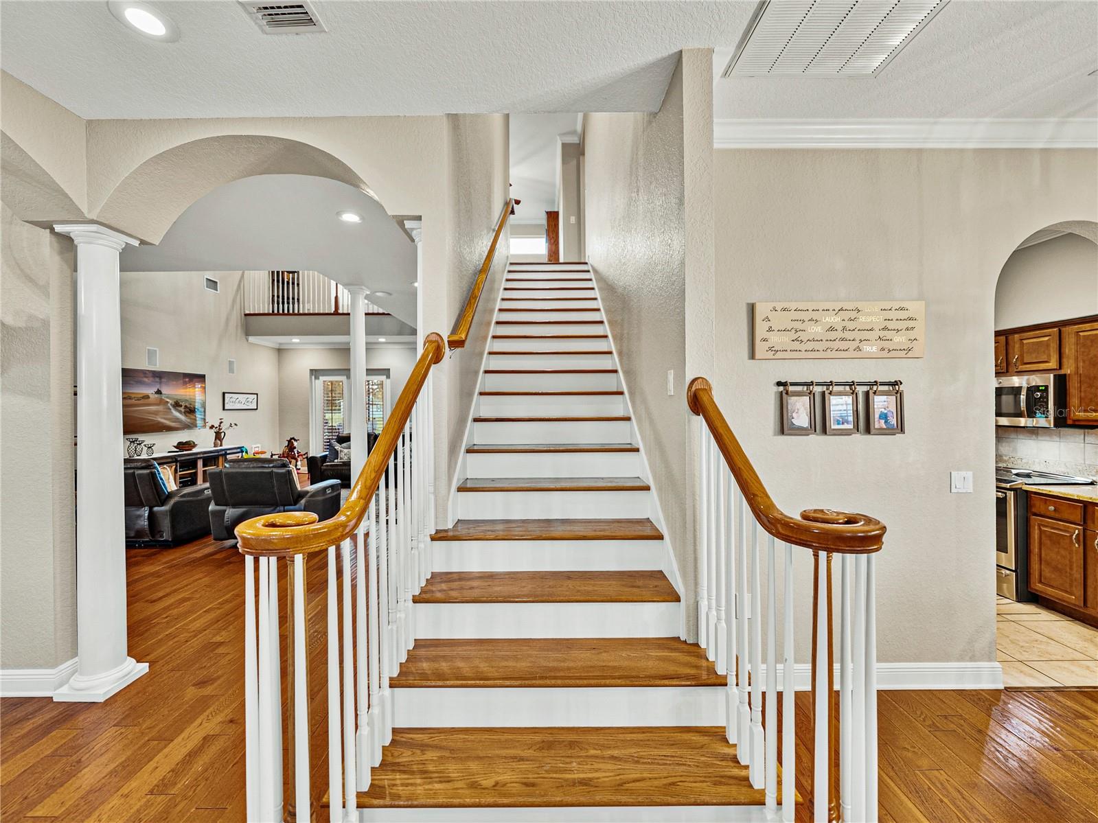 CLASSIC VIEW FARMS - Residential