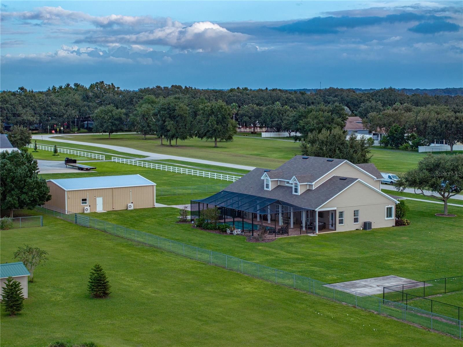 CLASSIC VIEW FARMS - Residential