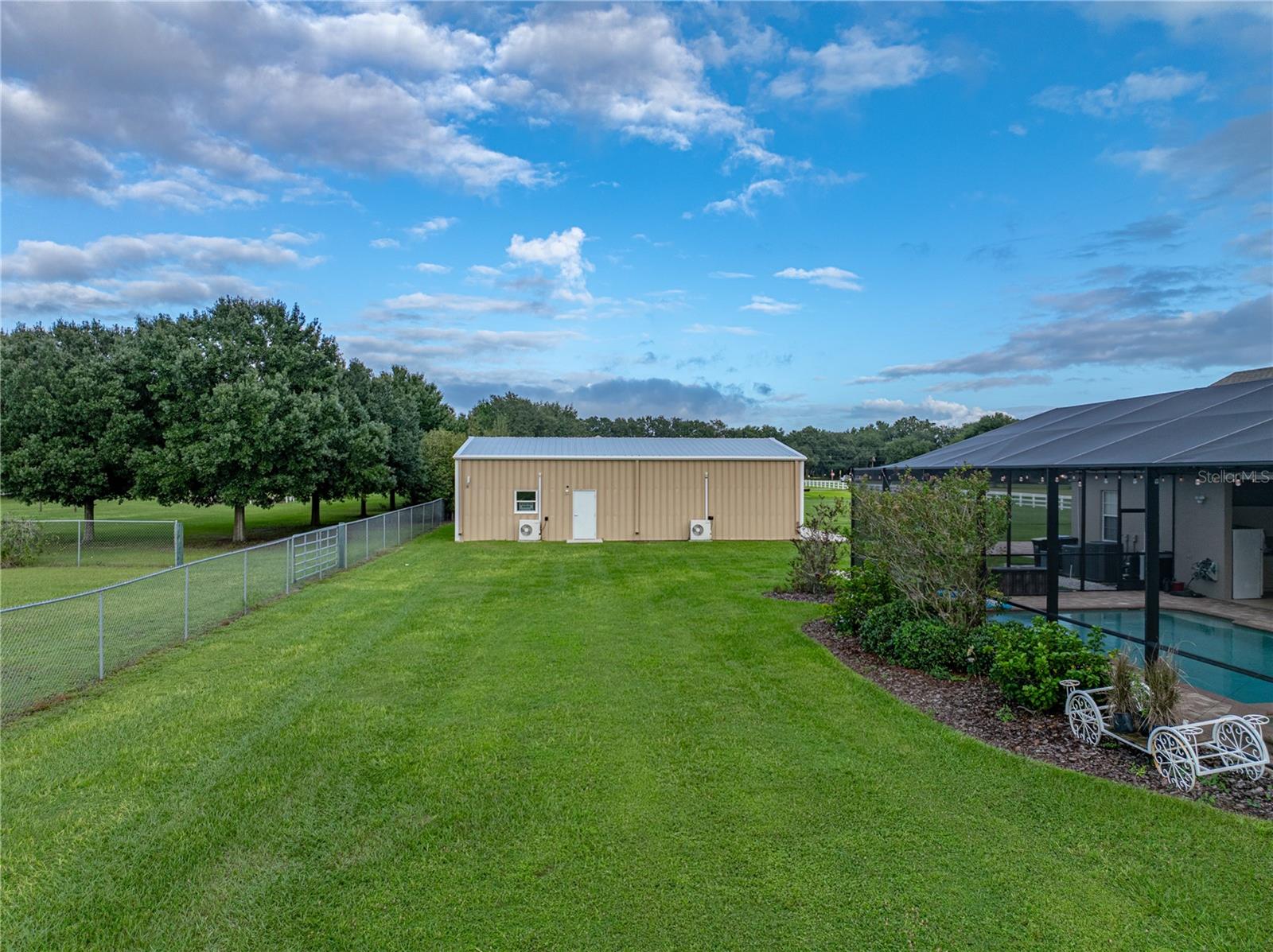 CLASSIC VIEW FARMS - Residential