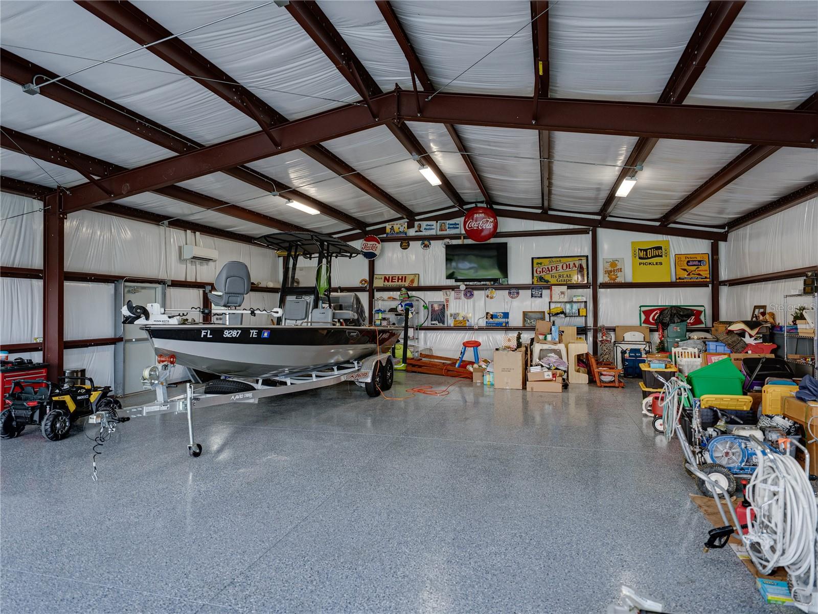 CLASSIC VIEW FARMS - Residential