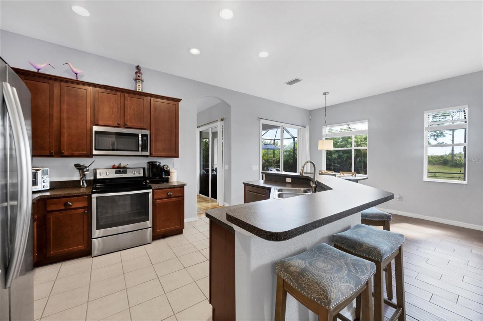 ROTONDA SANDS - Residential