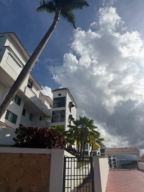 LAS VISTAS DE RIO MAR - Residential