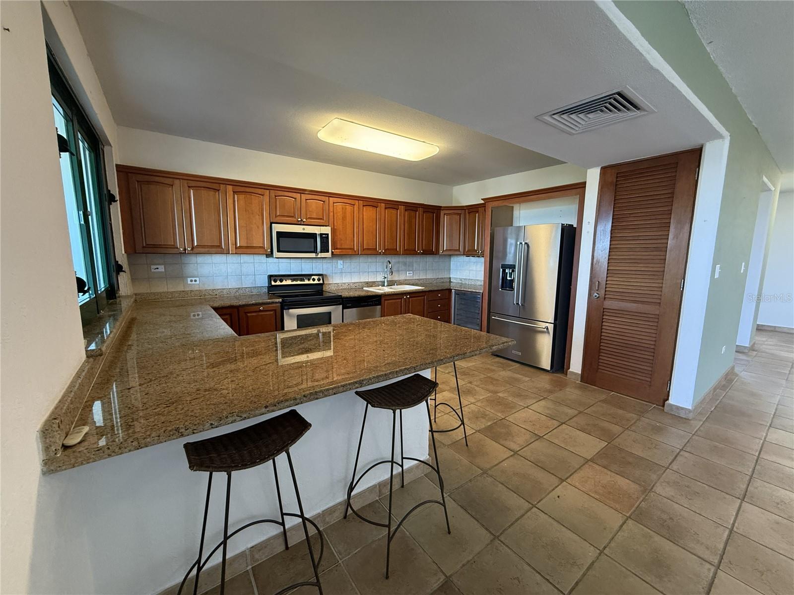 LAS VISTAS DE RIO MAR - Residential