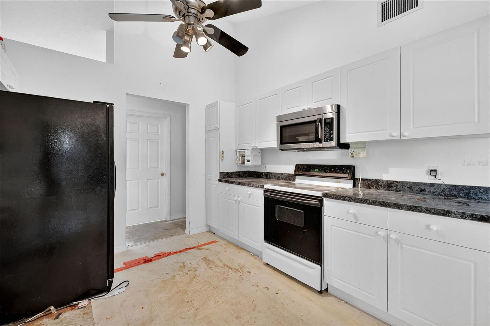 36703 SUNDANCE DRIVE