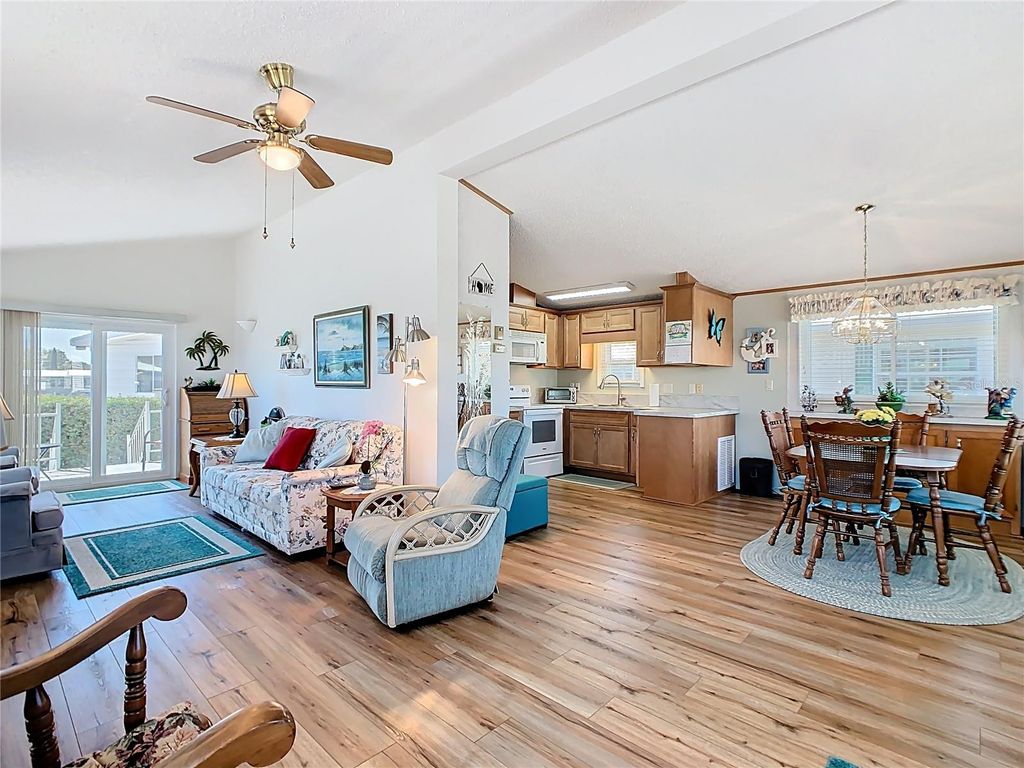 Photo of 9000 Us Hwy 192 #311, Clermont, FL 34714 (MLS # S5144576)