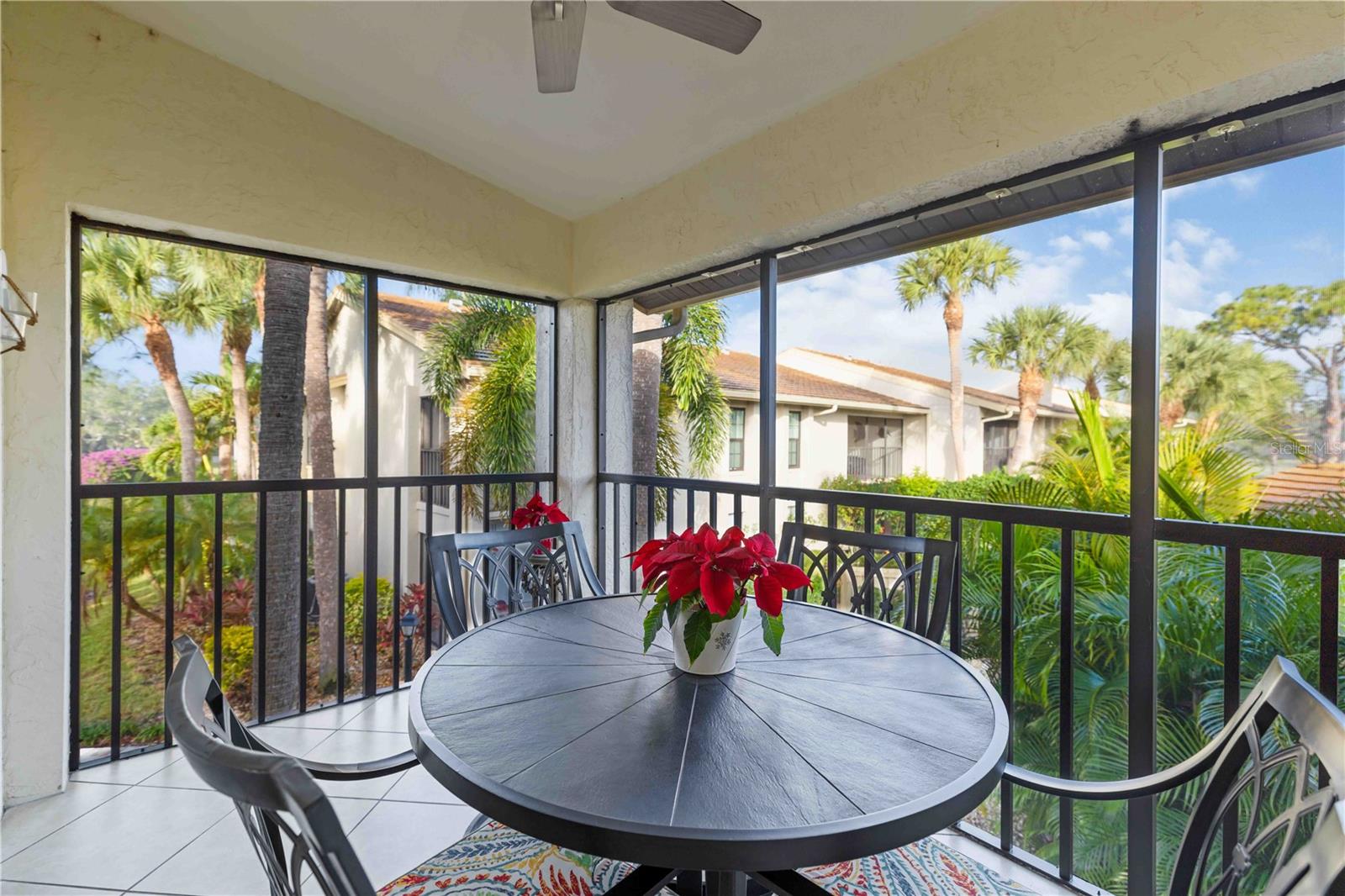 WEYBRIDGE - Residential