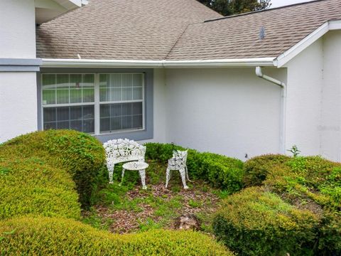 A home in DUNNELLON