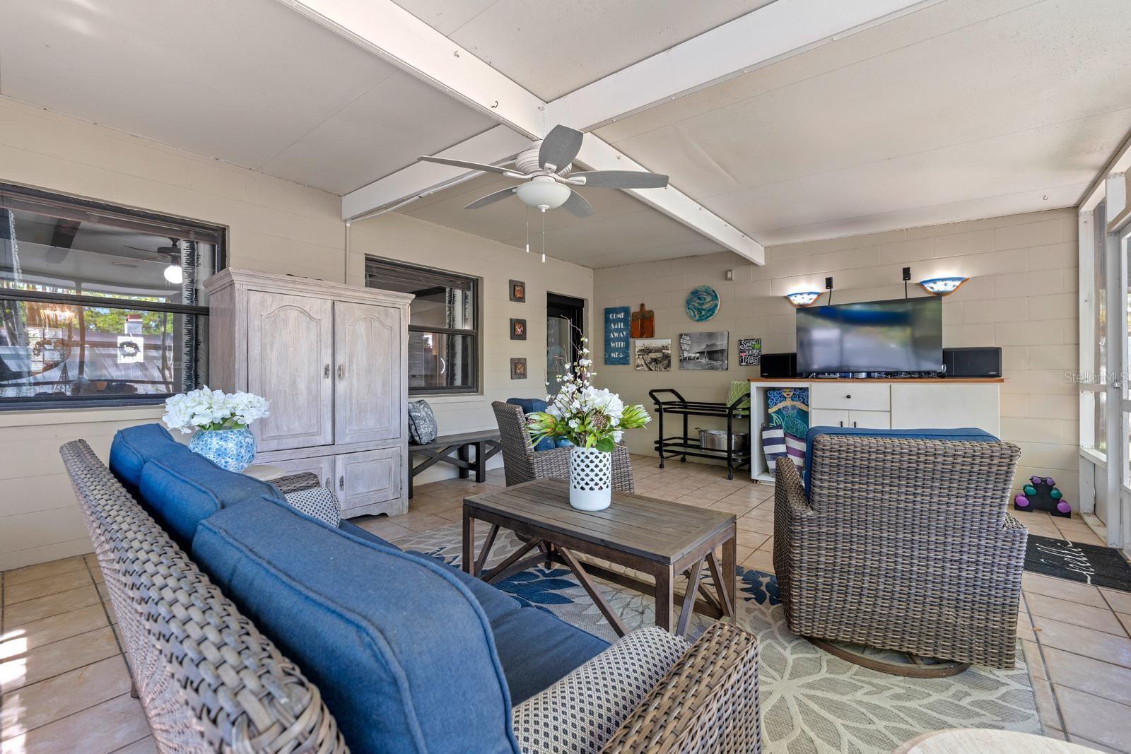 BARR CITY - Residential