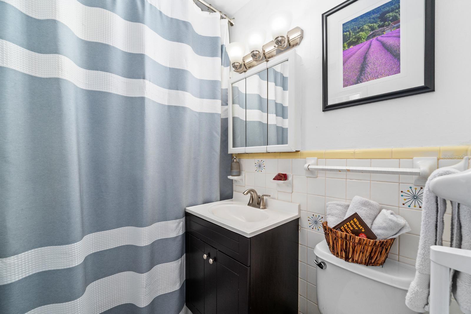 BARR CITY - Residential