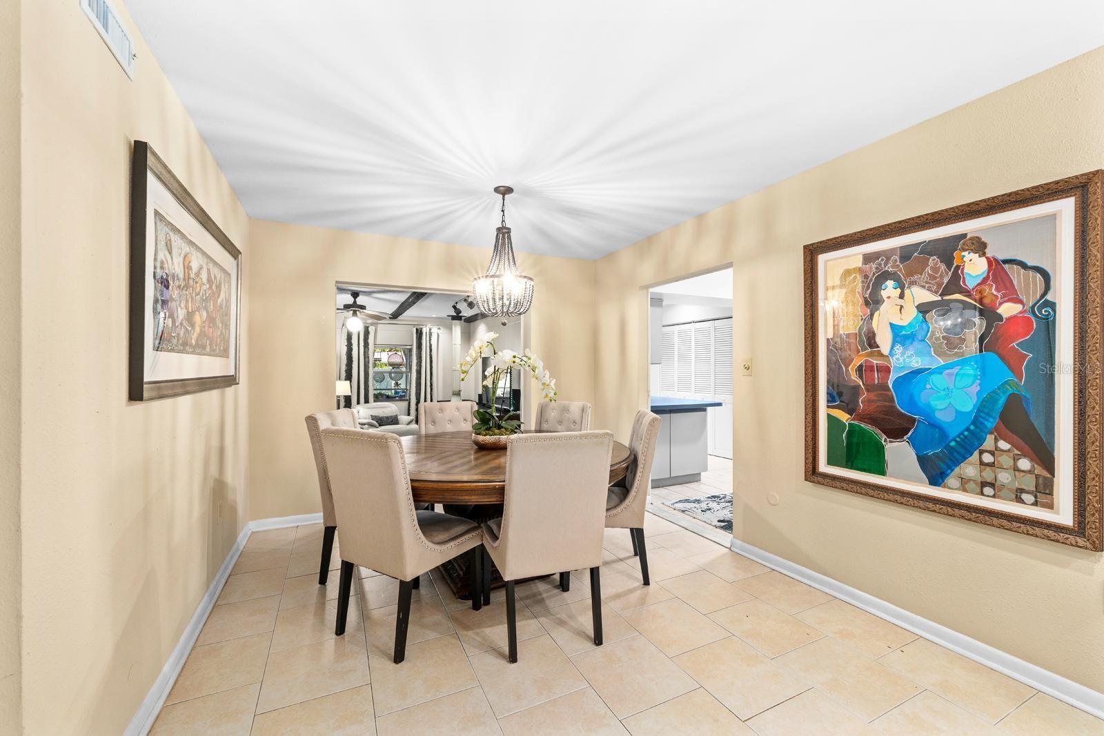 BARR CITY - Residential