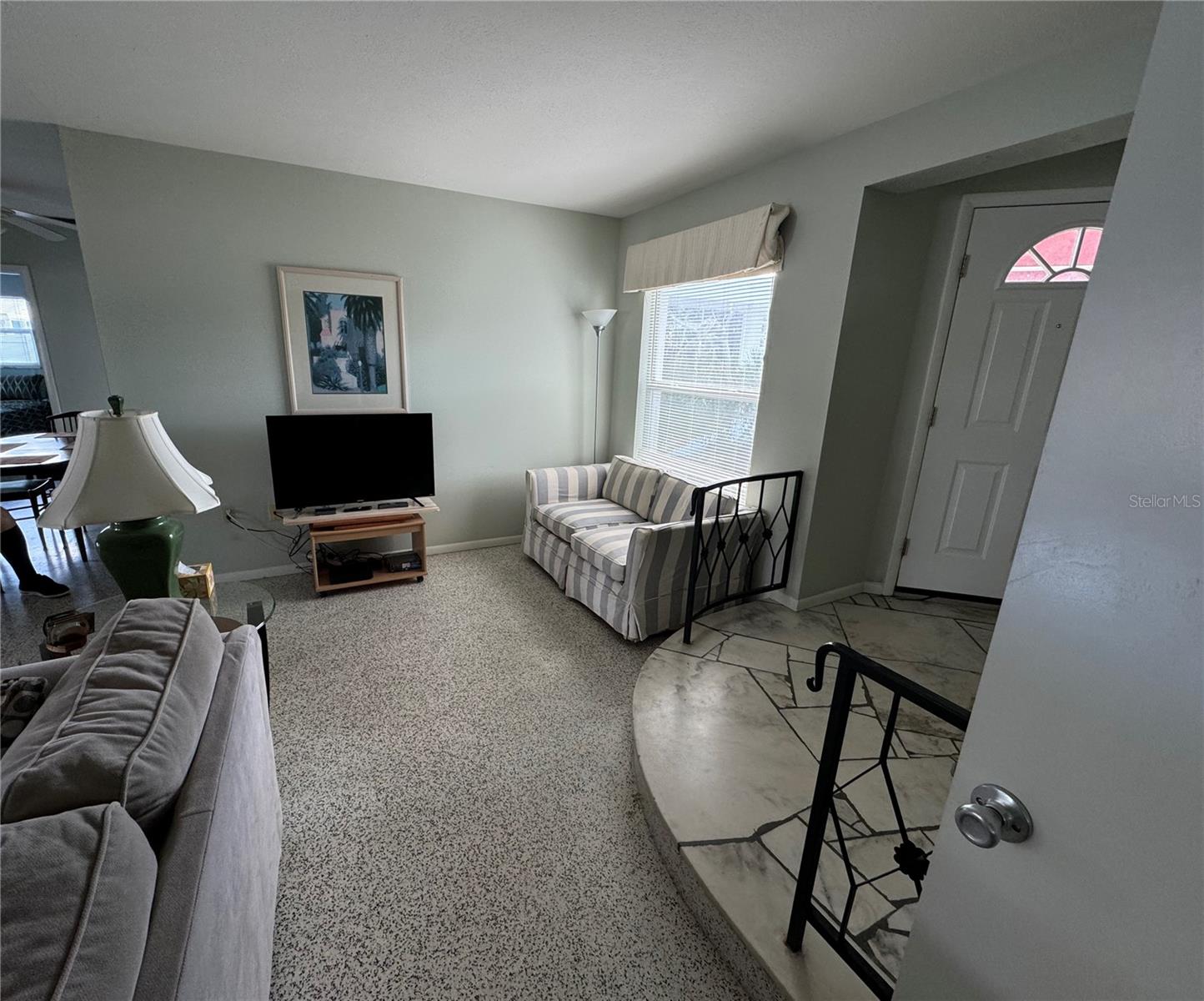 VENICE GARDENS - Residential Lease