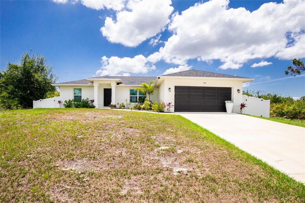 Photo of 5532 Veracruz Terrace, Port Charlotte, FL 33981 (MLS # C7510319)