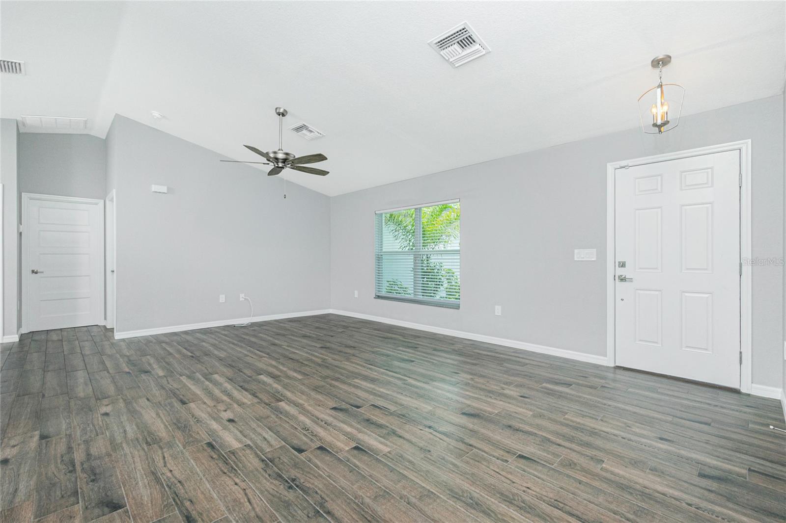 5532 VERACRUZ TERRACE