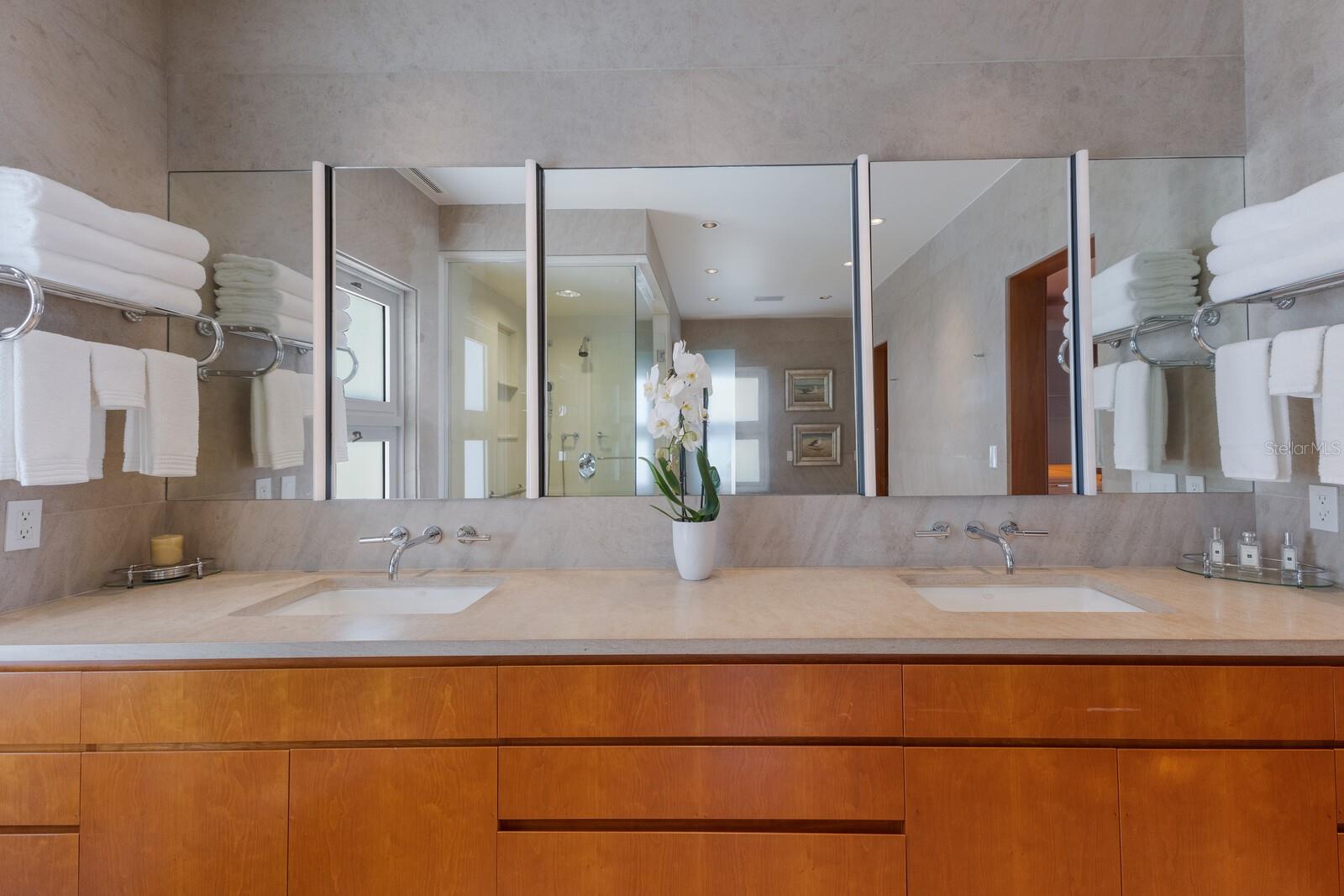 PLACIDA - Residential