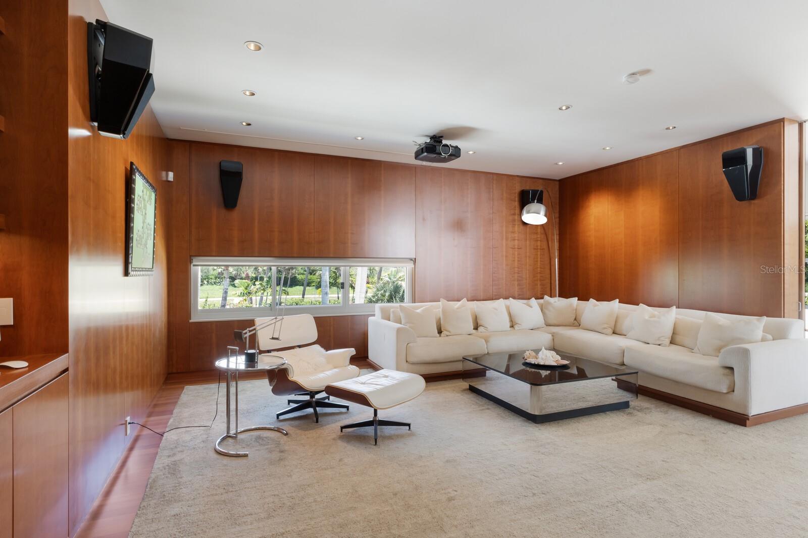 PLACIDA - Residential