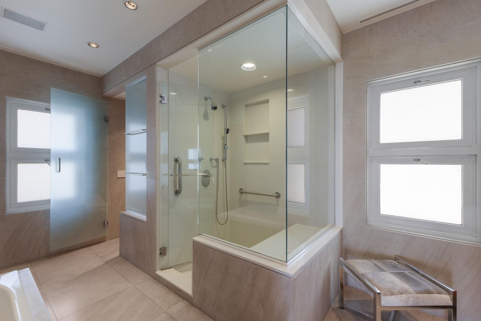 PLACIDA - Residential