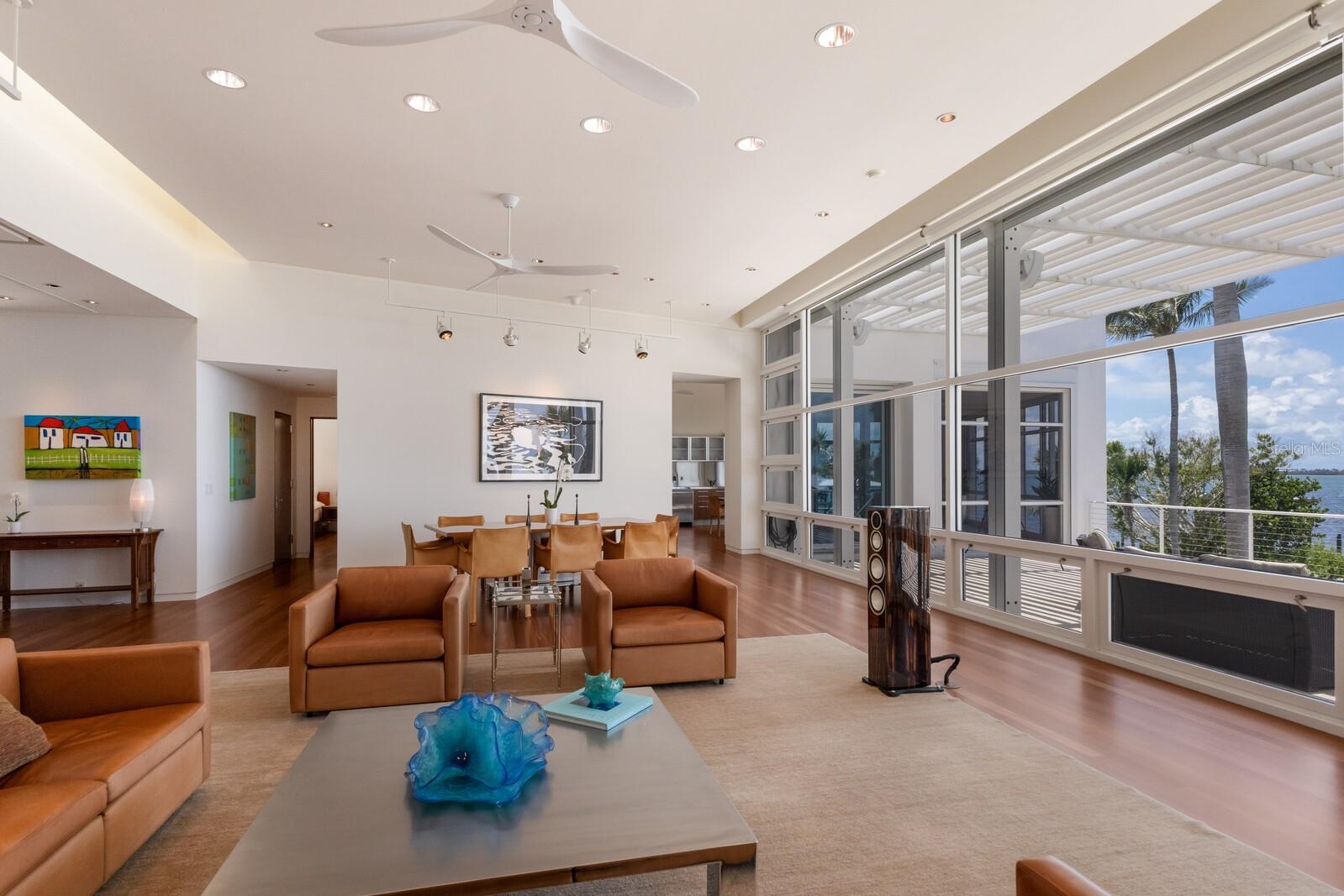 PLACIDA - Residential