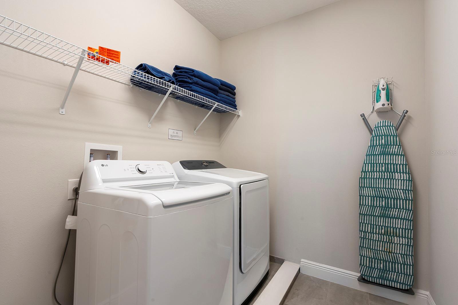 REUNION WEST PH 4 - Residential