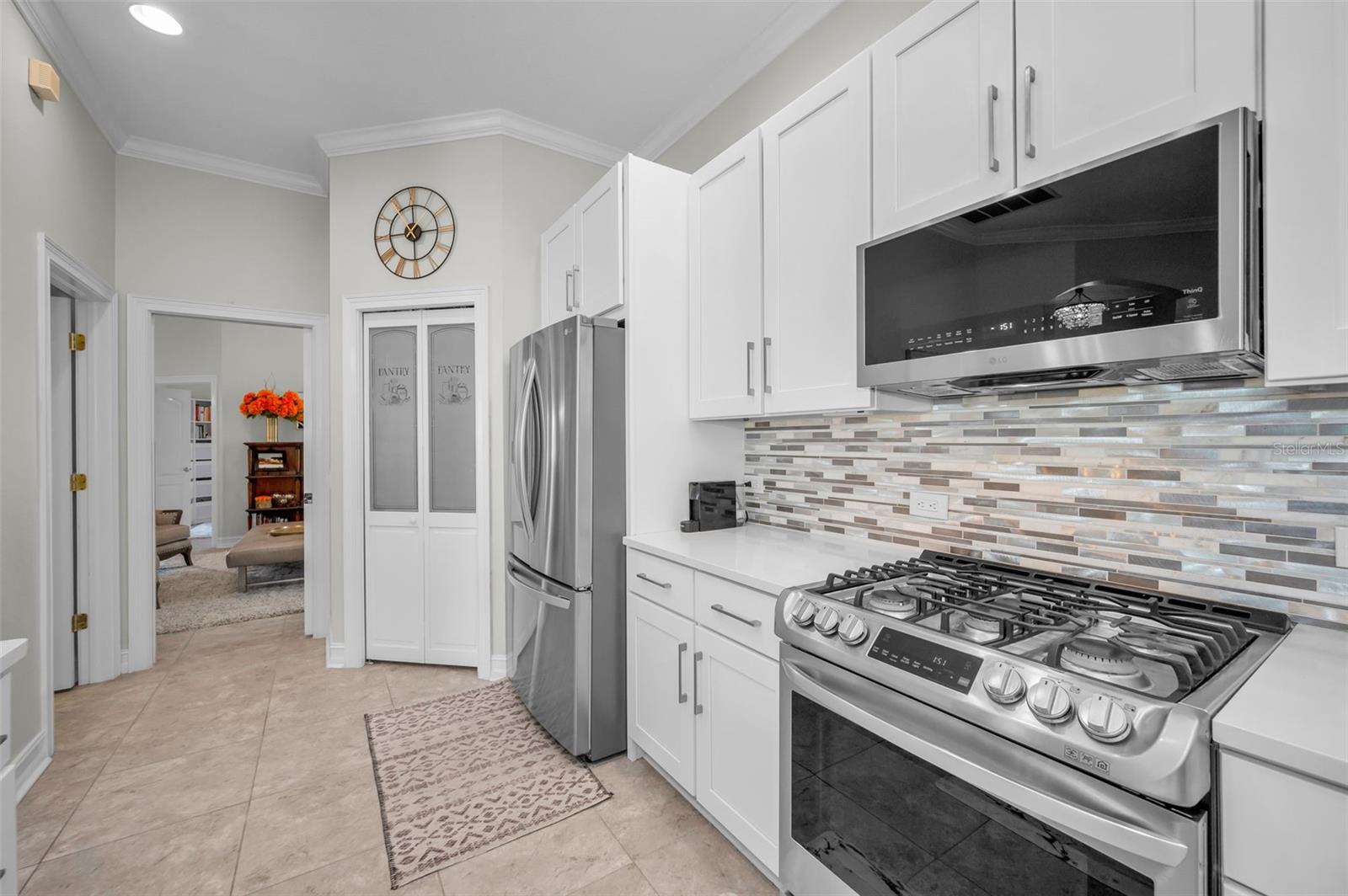 BAYOU CLUB ESTATES TRACT 5, PHASE 3 LOT 69 - Residential