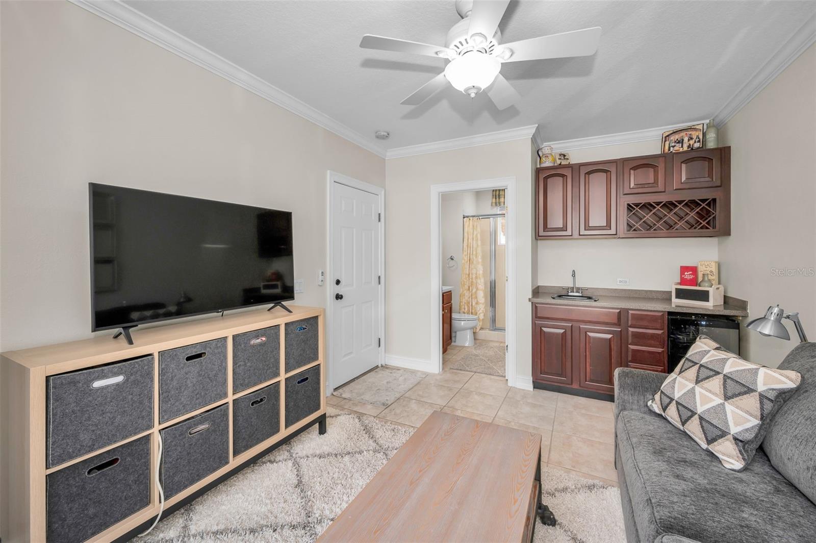 BAYOU CLUB ESTATES TRACT 5, PHASE 3 LOT 69 - Residential