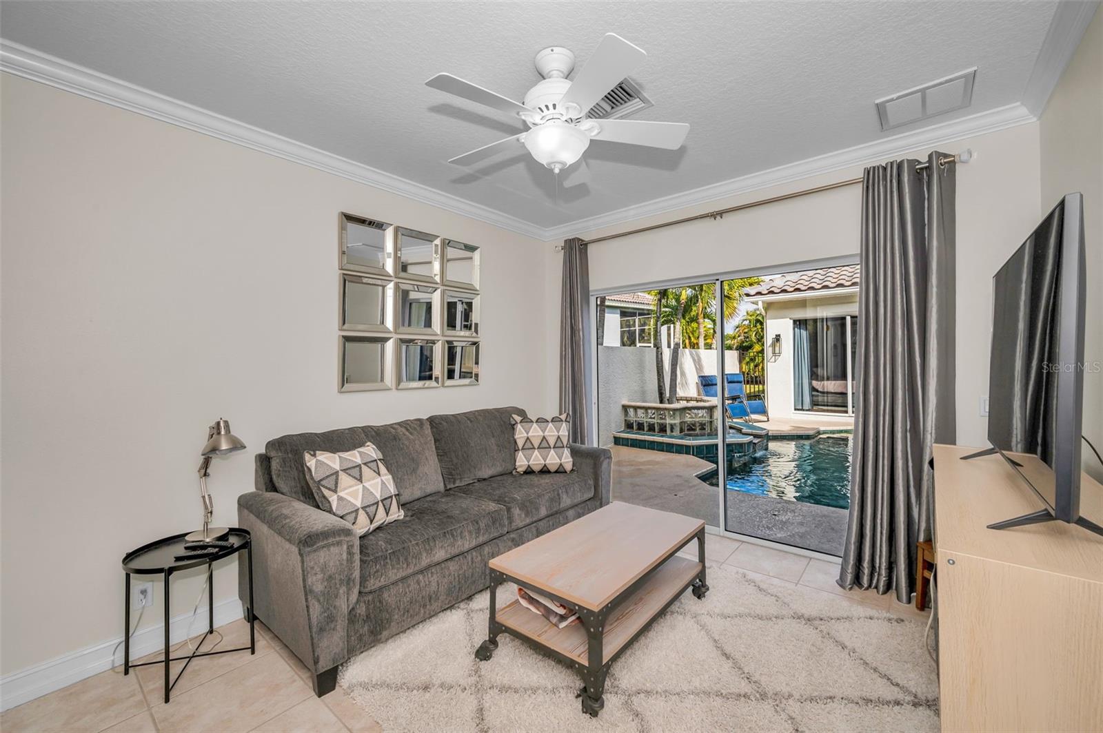 BAYOU CLUB ESTATES TRACT 5, PHASE 3 LOT 69 - Residential