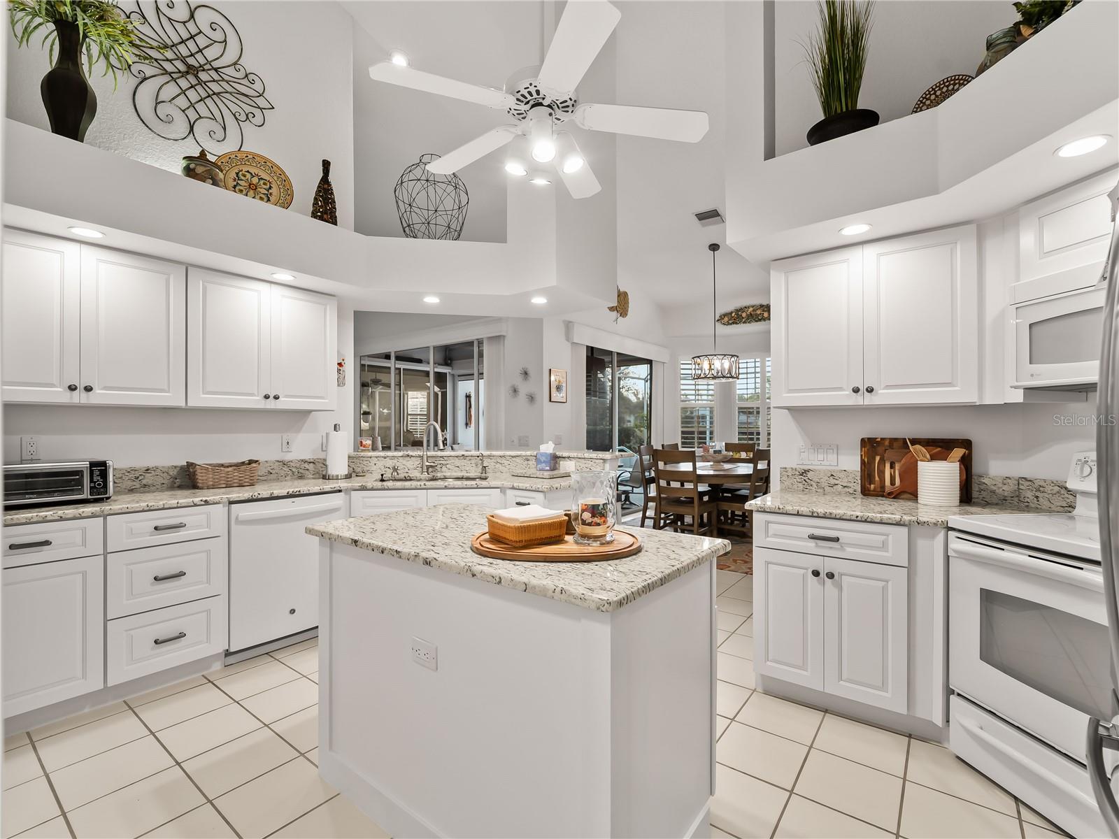 BRENNER PARK - Residential