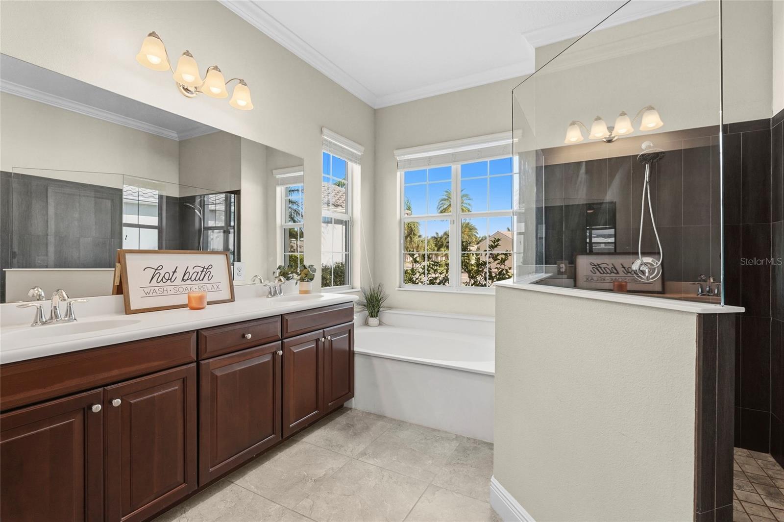 SAWGRASS - Residential