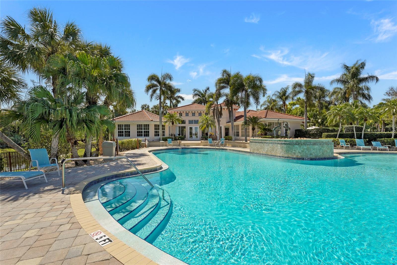 SAWGRASS - Residential